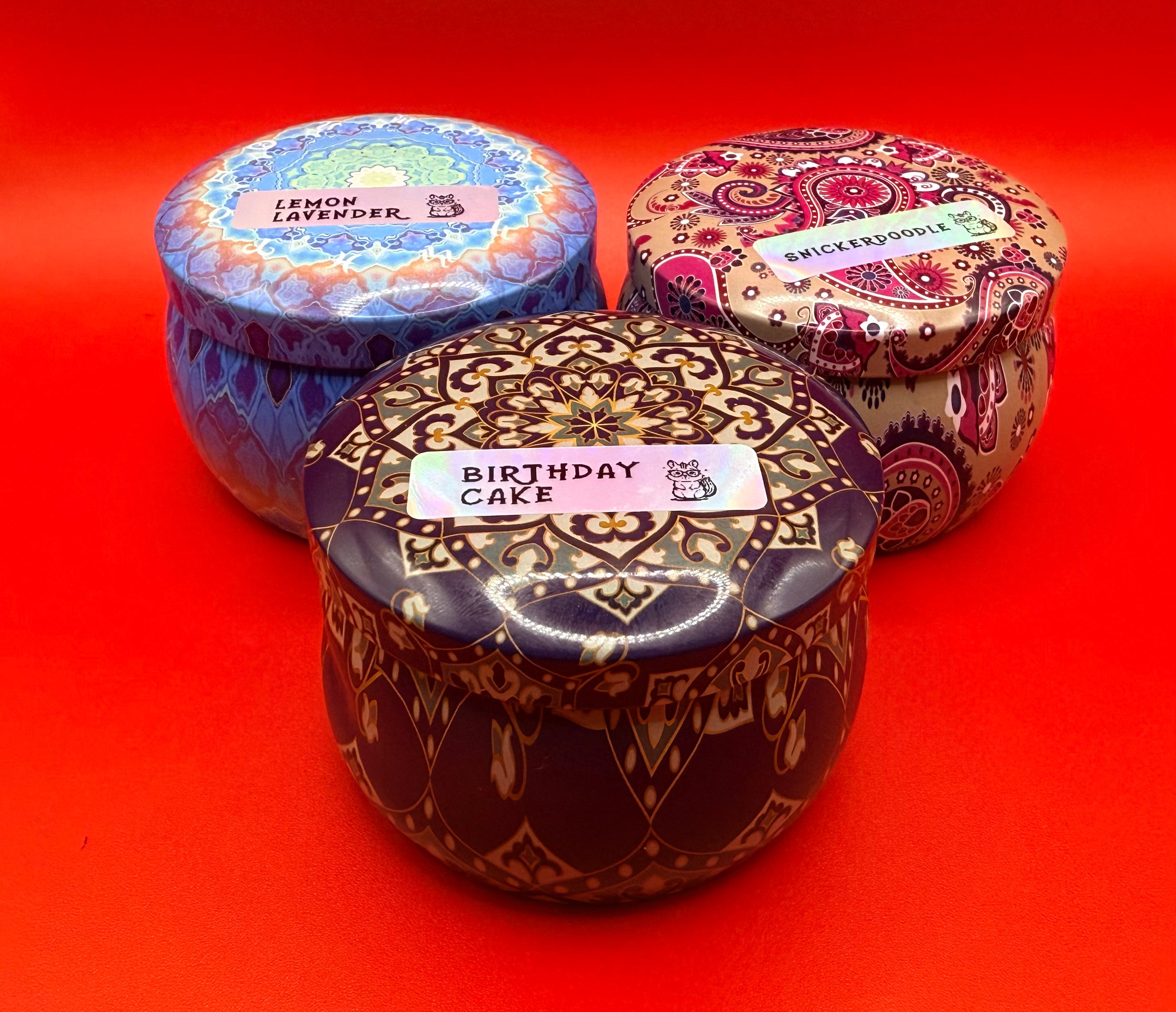 cappuccino brulee scented candle in a decorative tin and optional color